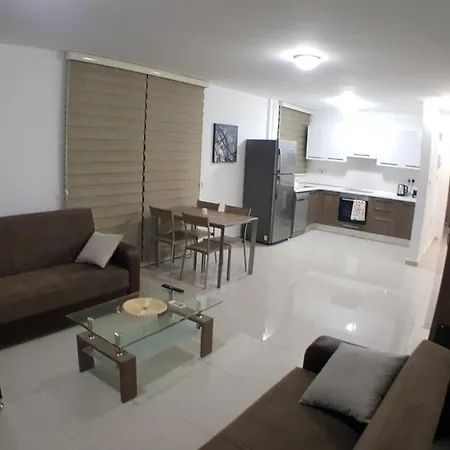 Appartamento New Fabulous Flat In The Heart Of Kyrenia *