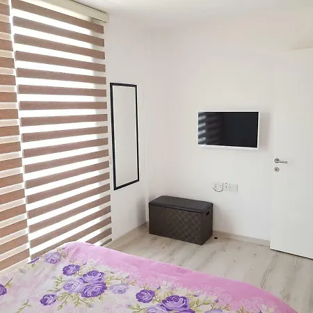 New Fabulous Flat In The Heart Of Kyrenia 키레니아